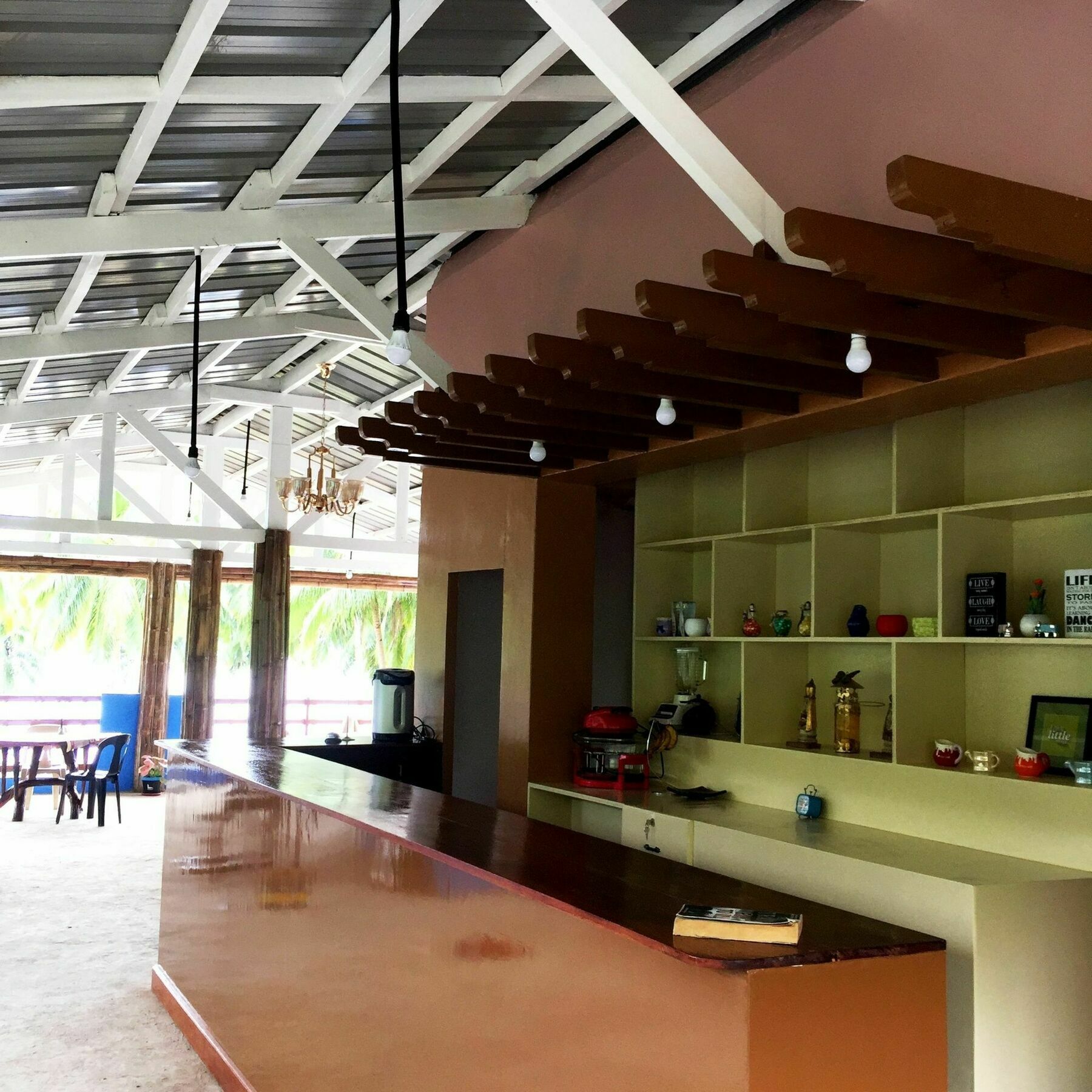 Oyo 712 Island Hop Nido Hostel Эль-Нидо Экстерьер фото