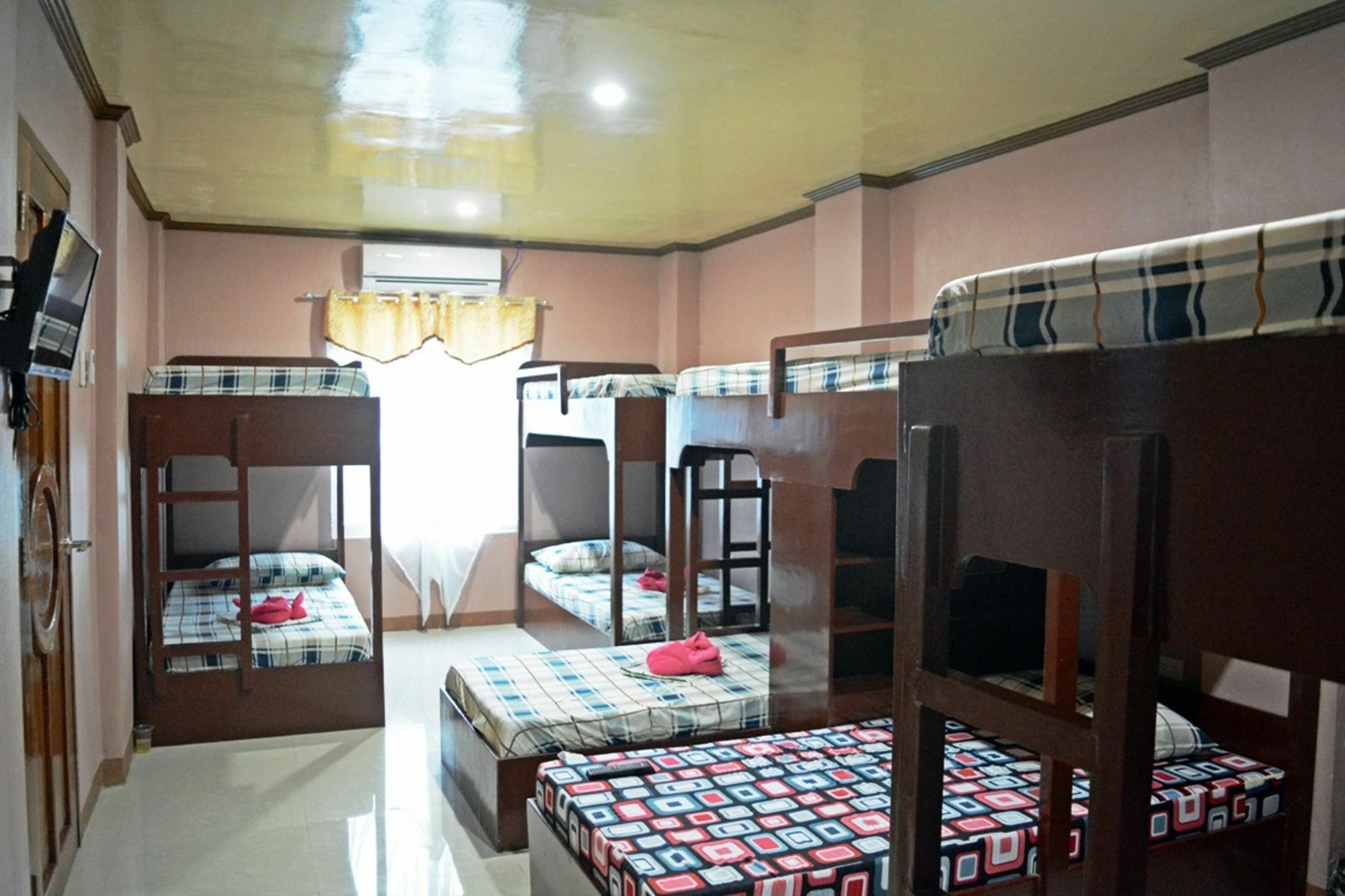 Oyo 712 Island Hop Nido Hostel Эль-Нидо Экстерьер фото